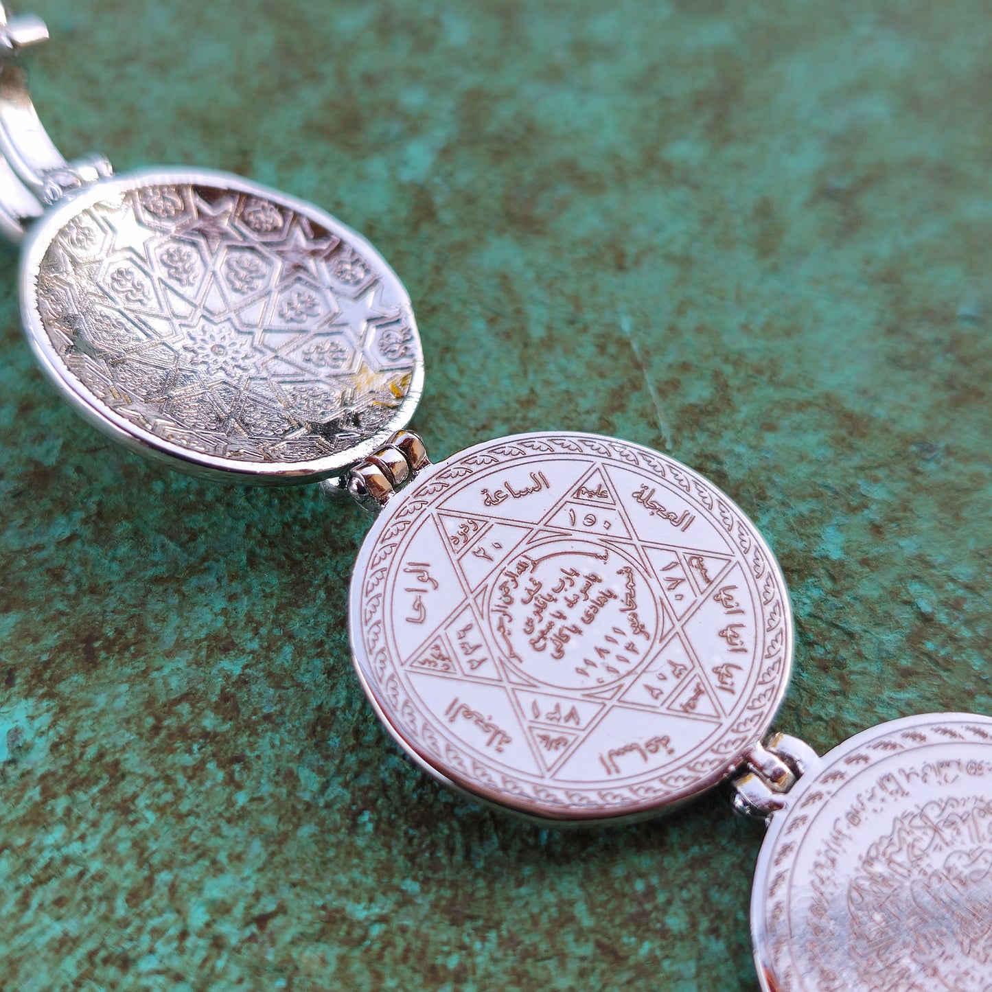 Ruqyah Silver Locket Offering Protection from Evil Eye, Jinns, Magic, Psychic Attacks, Healing